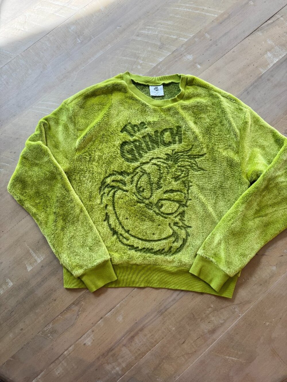 Dr Seuss The Grinch Christmas Sweater Lime Green Fuzzy Plush Fleece Crewneck